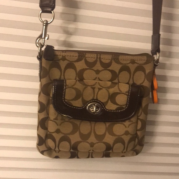 Authentic Coach Crossbody - Picture 2 of 7